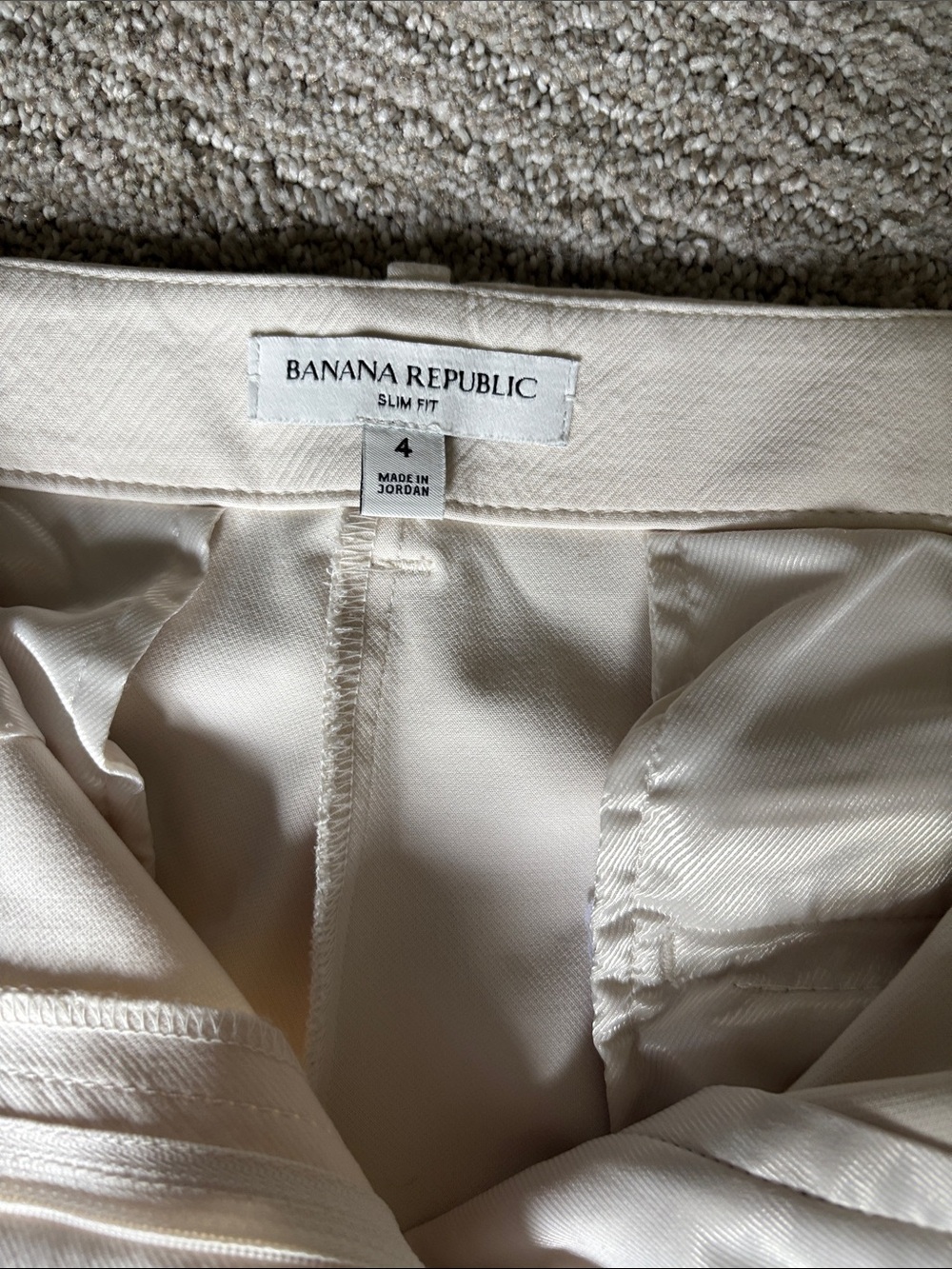 Banana Republic Cream Dress Pants - Slim straight Leg - Picture 4 of 8